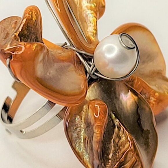 Orange Sea Shell Freshwater Pearl Bead Asymmetric Flower Adjustable Ring - Picture 9 of 13